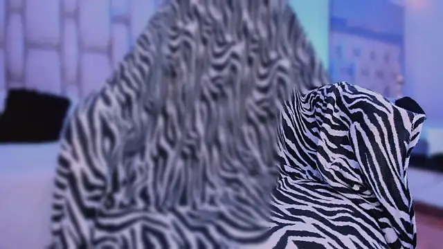 revenmiller_ live XXX chat