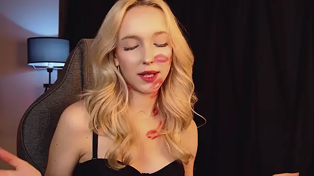 XXX chat uživo modela MaoqiBeverly