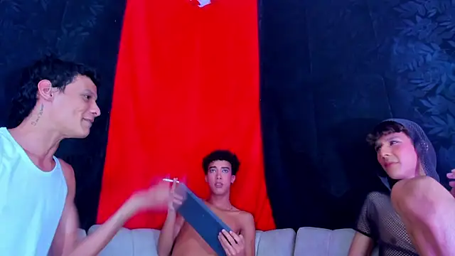 Pleasure_boys_hot webkamerás műsora