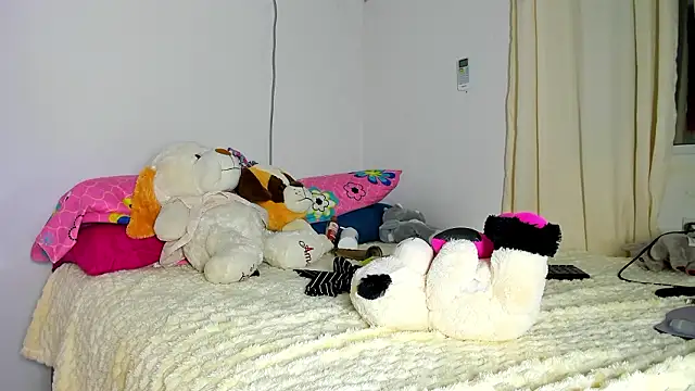 vennuss19 élő XXX-chatje