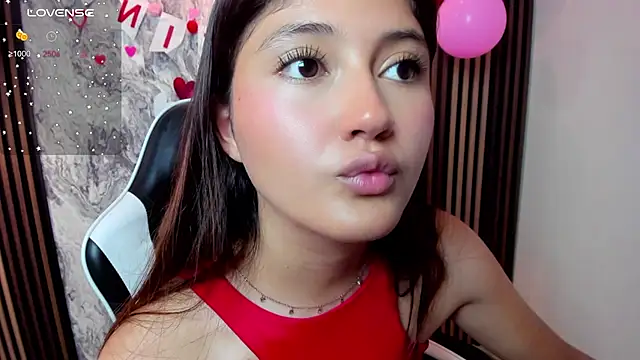 amy_innocent_1のライブXXXチャット