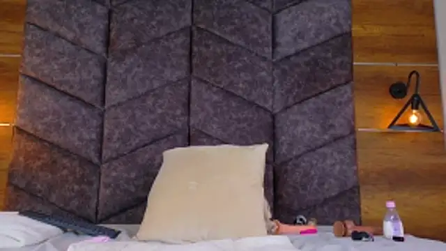 Онлайн чат XXX SeleneGibson__