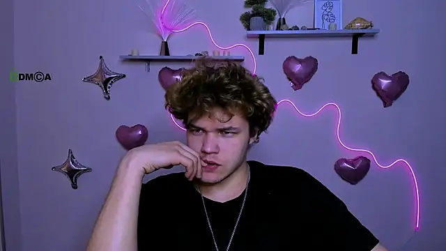 lucas_long_ live XXX chat