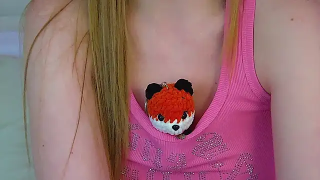 AgataFoxleyのウェブカメラショー