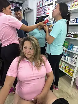 kandalove élő XXX-chatje