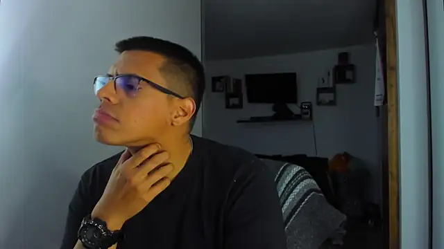 XXX chat uživo modela _John_Boy_