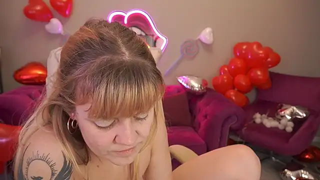 دردشة BellaLaPetit الجنسية المباشرة