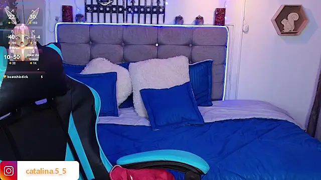 Kata_Bigboobs Show in webcam