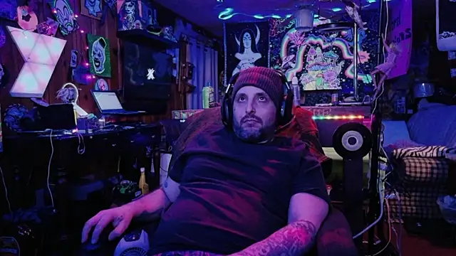 Chat +18 de tayshie ao vivo