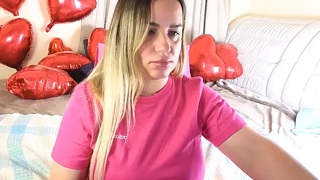 Chat +18 de JuicyMillena ao vivo