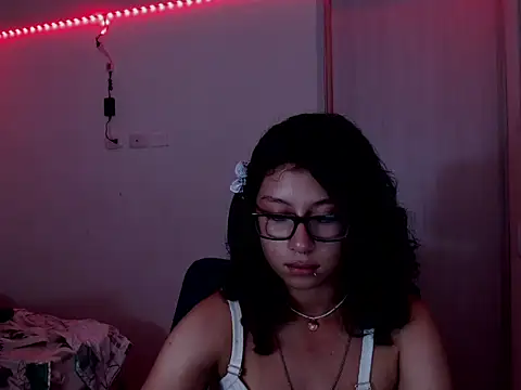 IvonnybonnのライブXXXチャット