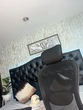 Chat XXX Live Lander_Cruz