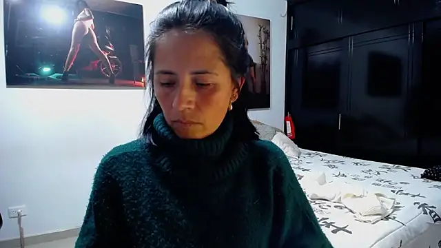 Chat +18 de sharoon_cheerry ao vivo