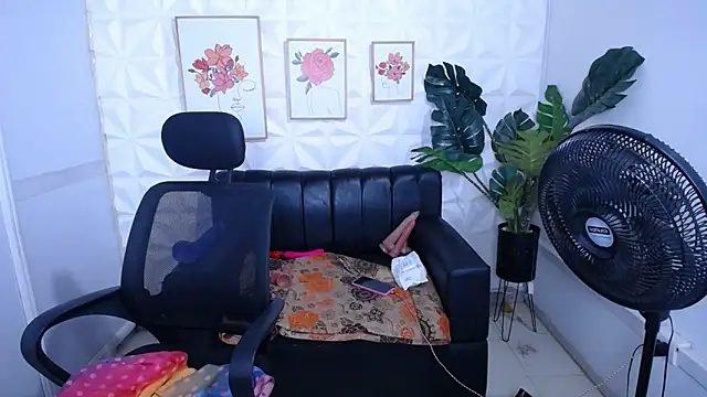 Živý XXX chat Valentinaa_mature