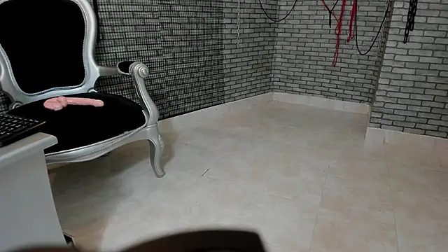 Briana_24 라이브 XXX 채팅