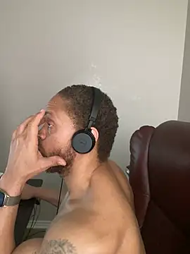 Fathero1time Live XXX Chat