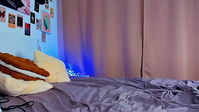 Chat +18 de VedaSchulz ao vivo