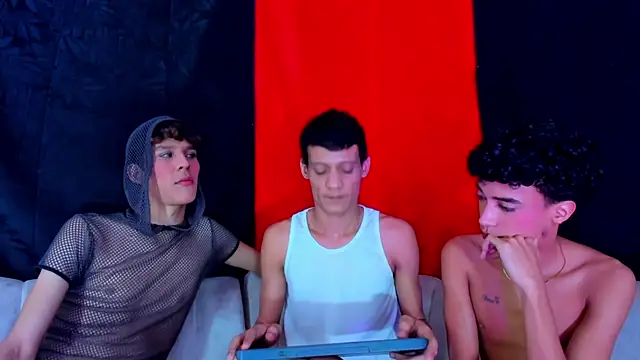 Sembang XXX Secara Langsung Pleasure_boys_hot