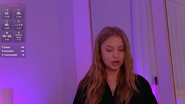 MollyHilton Live XXX-chat