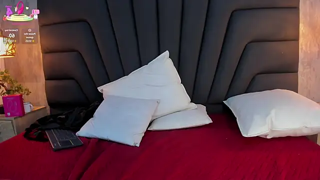 Maya_curvy: онлайн-секс-чат