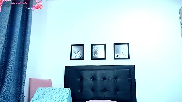 KellyJoness_ Live XXX-Chat