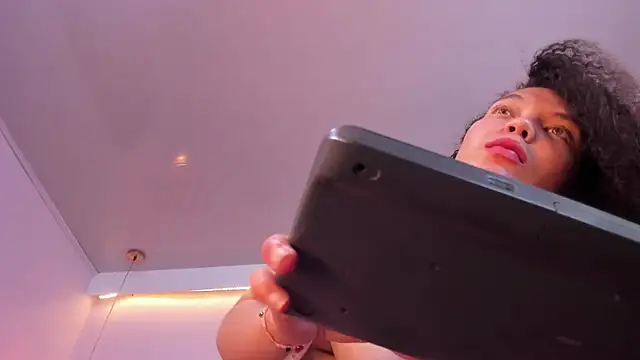 candice_johnss ওয়েবক্যাম শো