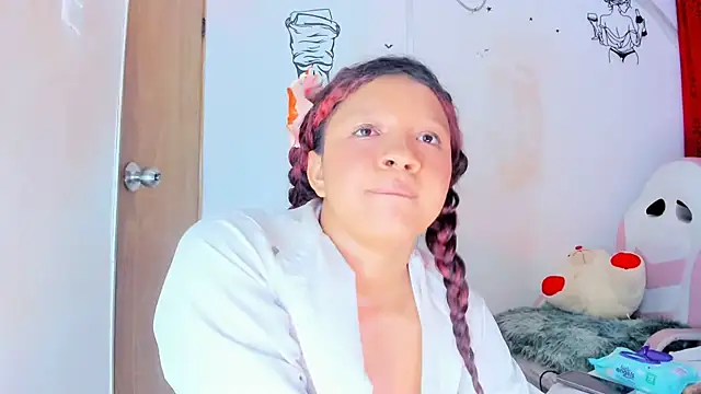 Emily_Coper18 Live XXX Chat