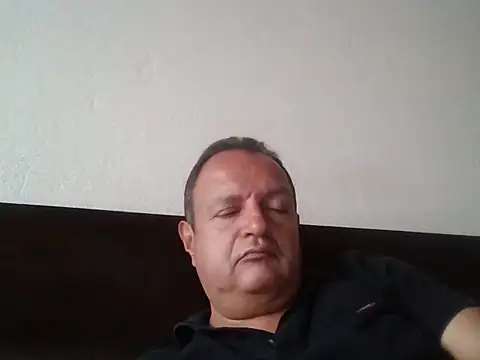 XXX chat uživo modela tuserasmia07