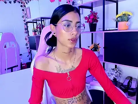 Chat XXX Live KarlaSlutSkinny__