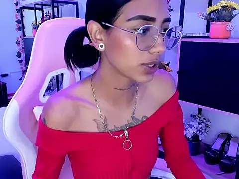 KarlaSlutSkinny__ Chat XXX live