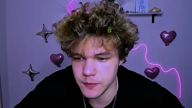 Show modela lucas_long_ na web-kameri