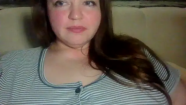 Chat +18 de cute__cherry ao vivo