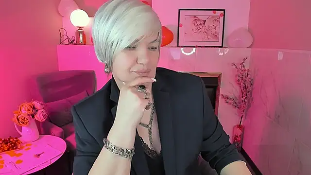 CarmenSoft Adlı Modelin Canlı XXX Sohbeti