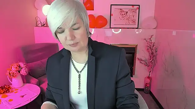 CarmenSoftのライブXXXチャット