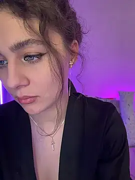 Your_insomniya 即時 XXX 聊天