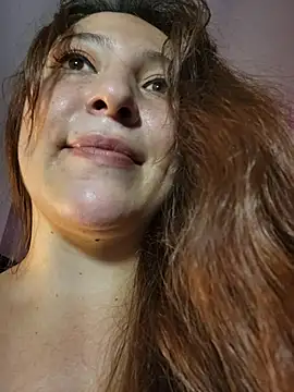 Онлайн чат XXX VickyHoult