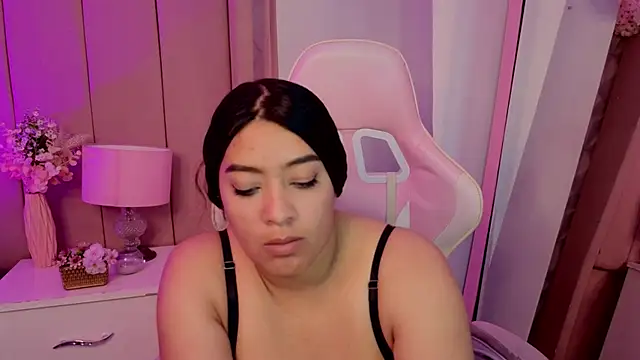 MollyBigBoobs12 live XXX chat