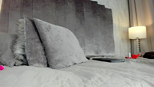 แชท XXX สดของ EmilyMiller_22