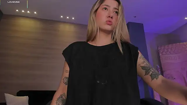 EveBensonX's Live XXX Chat