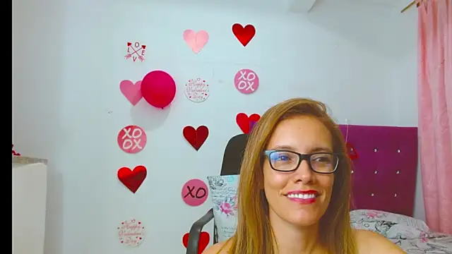 دردشة chantalsemenova1 الجنسية المباشرة