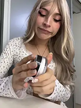 Damiian20_のライブXXXチャット