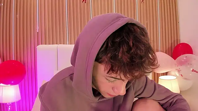 Tomy_Rox Webcam show