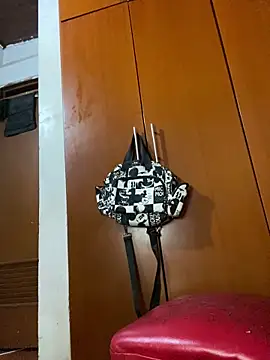 Chat XXX ao vivo de MonicaSex_