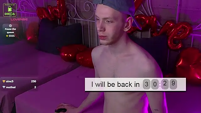 ZidNevil 라이브 XXX 채팅