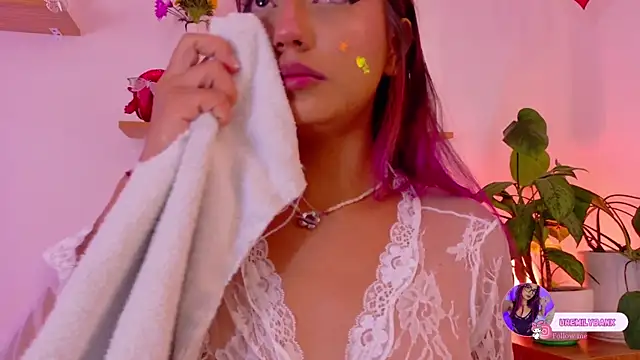 emily_bankn Live XXX chat