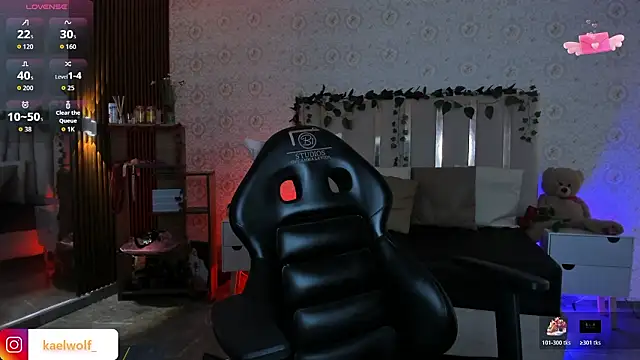 kaelwolf_tay – Naživo XXX chat