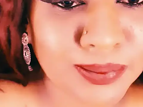 Indianlust69 élő XXX-chatje