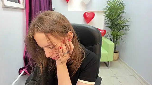 Persephoni élő XXX-chatje