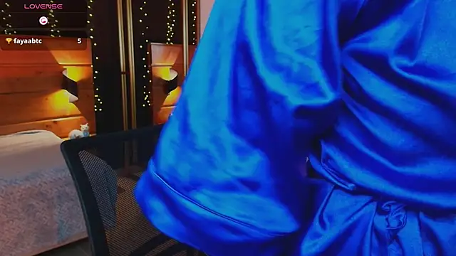 hanna_kimura: онлайн-секс-чат