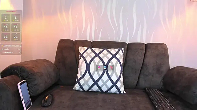 Naomy-lopez live XXX chat